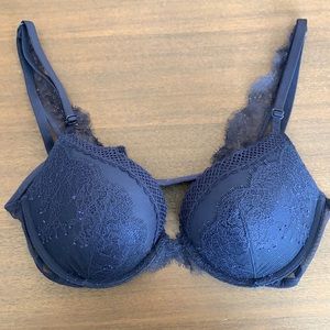 Victoria's Secret Push Up bra - 34C